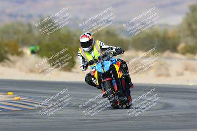 media/Jan-13-2024-SoCal Trackdays (Sat) [[9c032fe5aa]]/Turn 4 (135pm)/